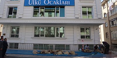 Sinan Ateş: Ordumuza muvaffakiyetler diliyoruz