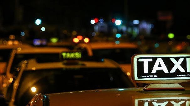 Takside bulduğu 120 bin lirayı sahibine teslim etti