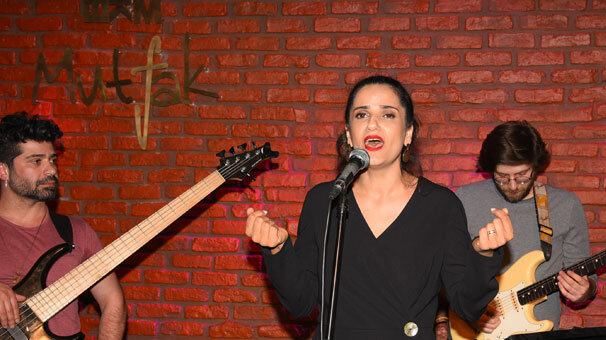 Tara İstanbul'a geldi