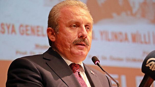 TBMM Başkanı Şentop'tan İmamoğlu'na tebrik telefonu