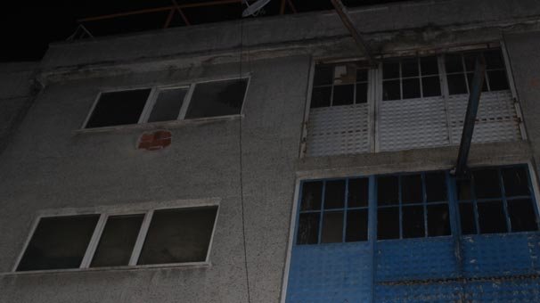 Tekstil atölyesinde 3 işçinin cesedi bulundu