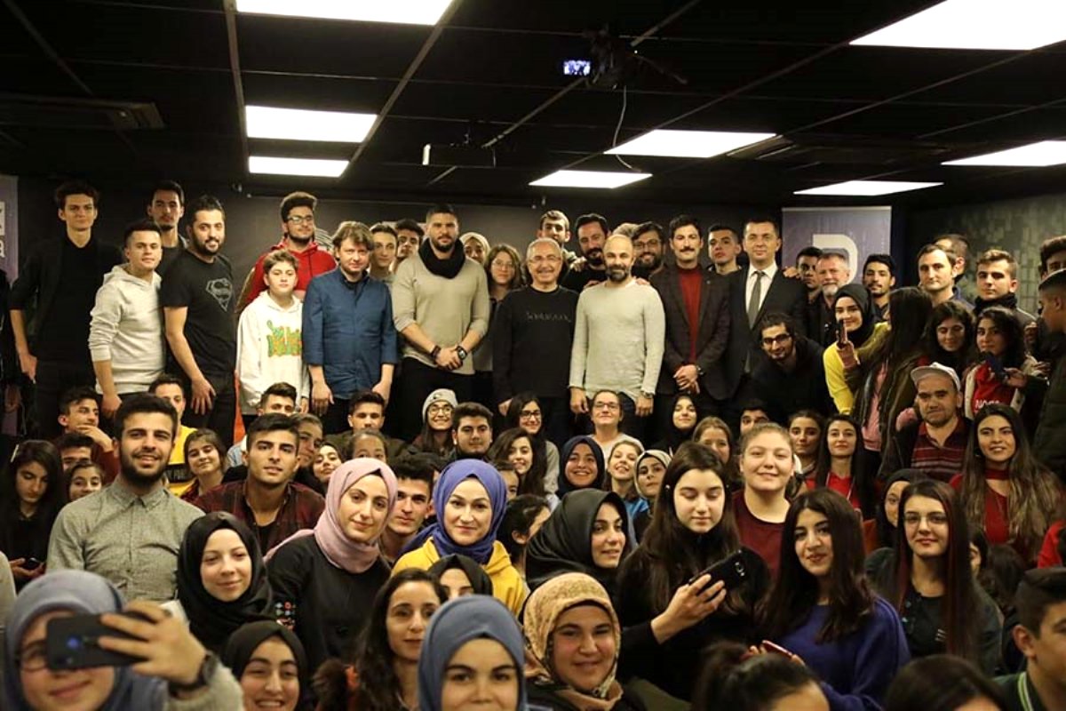 Tolgahan Sayışman Mardin'de