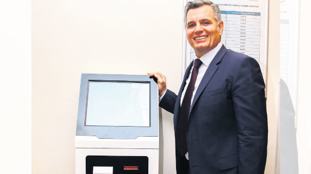 Turkcell anne ve bebeği teknolojiyle bağlayacak