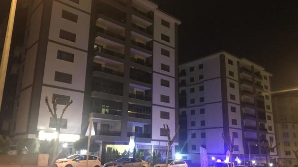 Üniversite öğrencisi genç kız 7. kattan düşüp öldü