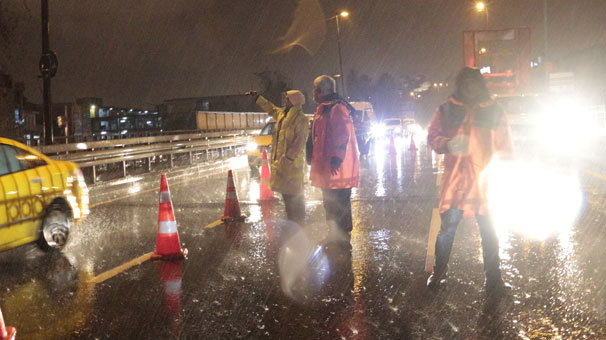 Unkapanı köprüsü bakım nedeniyle kapandı