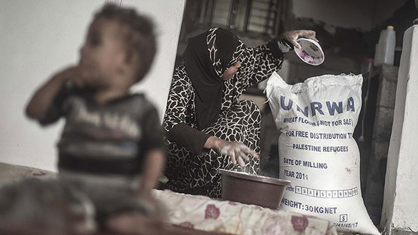UNRWA Filistinli mültecilere hizmete devam edecek