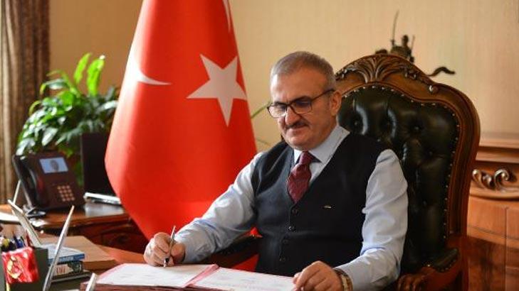 Vali'ye 'yardım yapmıyorsunuz' diyen kadın, para ve gıda kolisi almış!