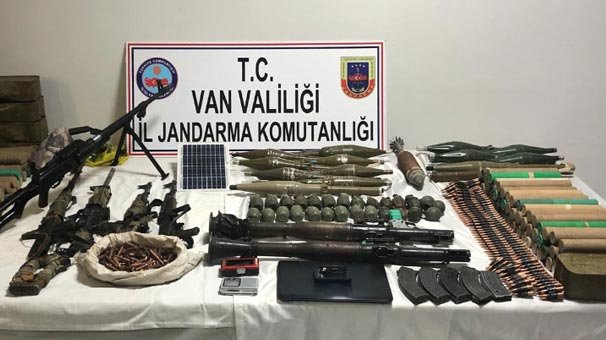 Van'da bir terörist sağ yakalandı