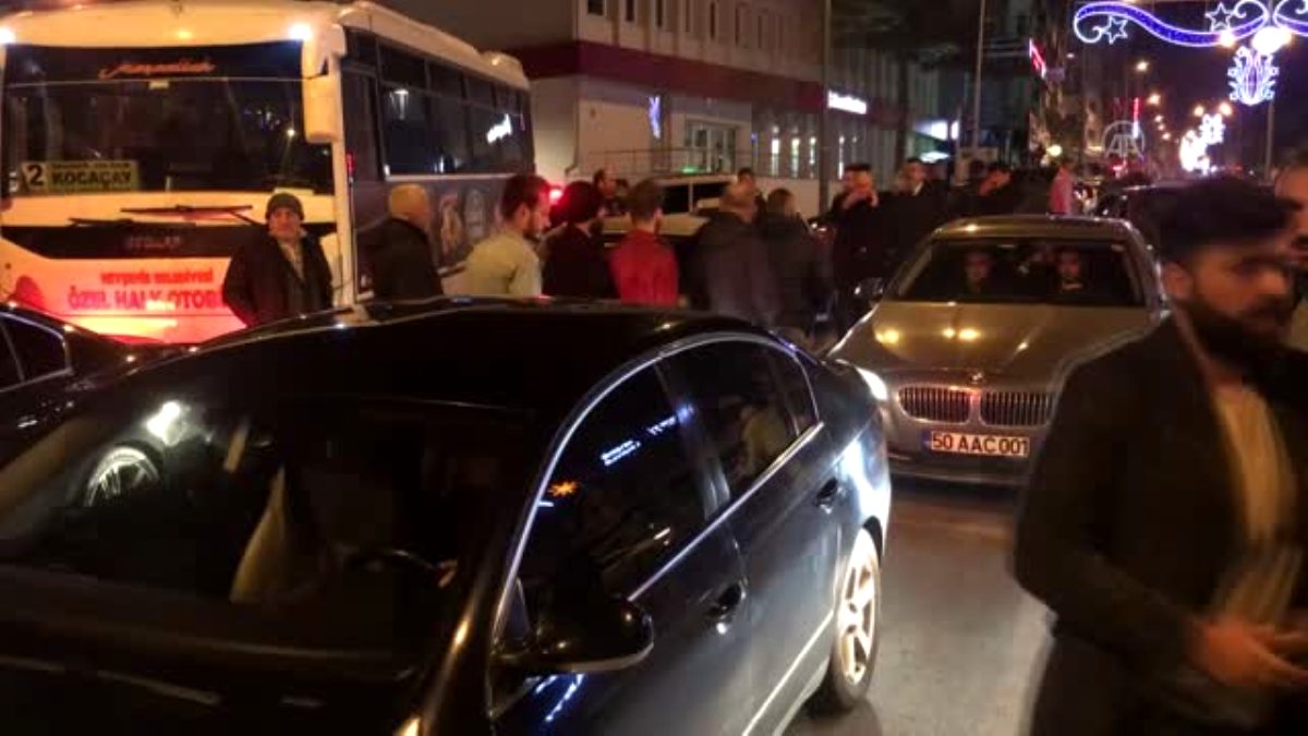 Vatandaşlardan Mehmetçiğe destek konvoyu
