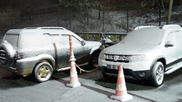 Ve beklenen kar yağışı Kırklareli'de başladı