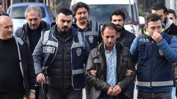 Yemekhanede 2 iş arkadaşını öldüren garson, 'Pişmanım' dedi