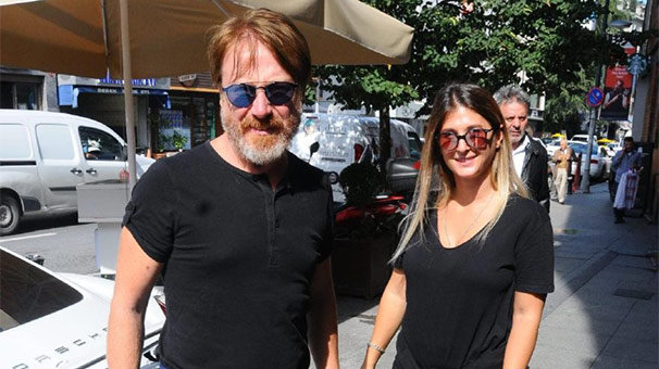 Yıldıray-Gizem Şahinler çifti yürüyüşte