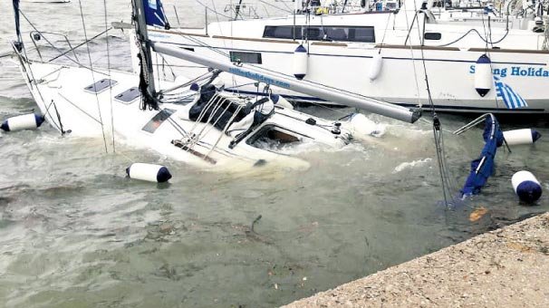 Yunanistan Zorba’yla mücadele ediyor