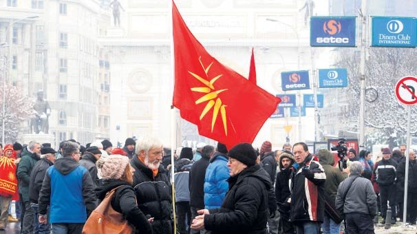 Yunanistan’da hükümeti Makedonya bitirdi...